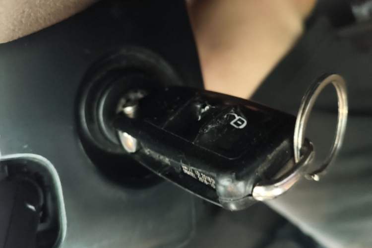 Used Volkswagen Bora 2013 1.6L Manual Comfort Model Vehicle Key