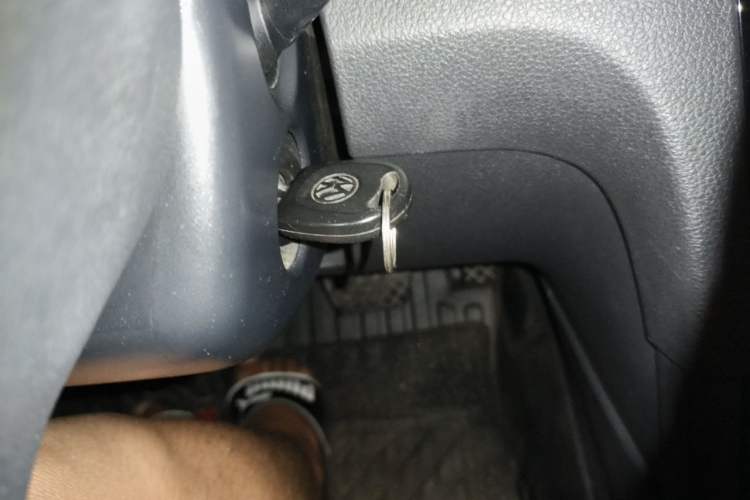 Used Volkswagen Bora 2013 1.6L Automatic Fashion Model Vehicle Key