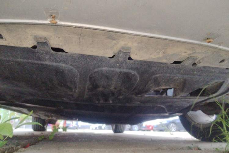Used Volkswagen Bora 2013 1.6L Manual Comfort Model Chassis Front