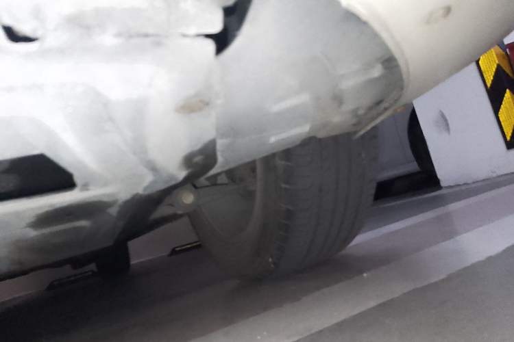 Used Volkswagen Bora 2013 1.6L Automatic Comfort Model Chassis Front Left