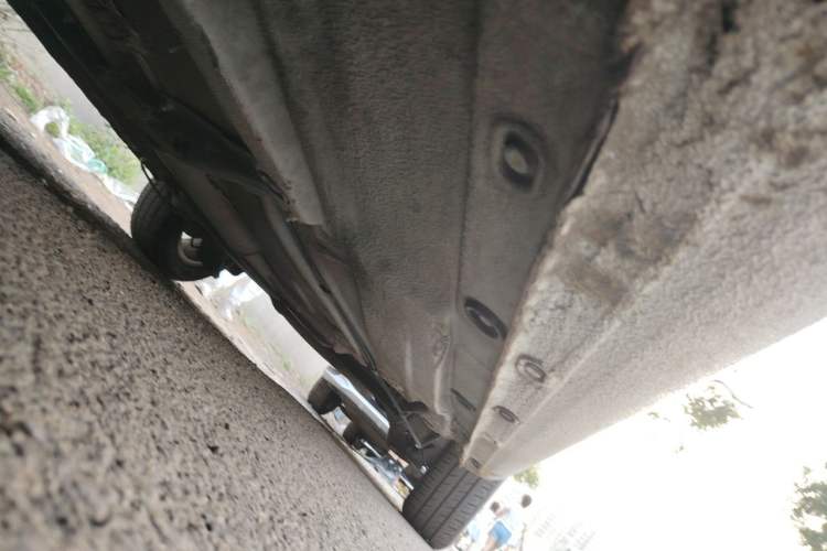 Used Volkswagen Bora 2013 1.6L Automatic Fashion Model Chassis Front Left