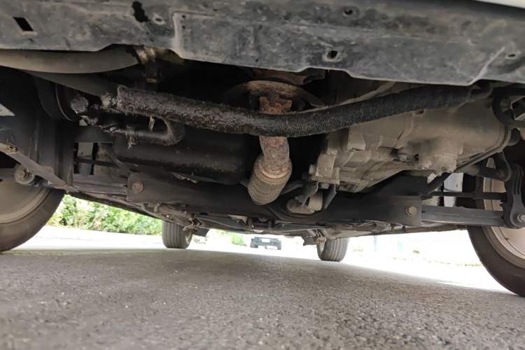 Used Volkswagen Bora 2013 1.6L Manual Comfort Model Chassis Front