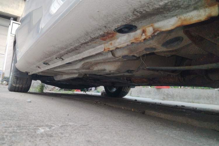 Used Volkswagen Bora 2013 1.6L Manual Comfort Model Chassis Rear Left