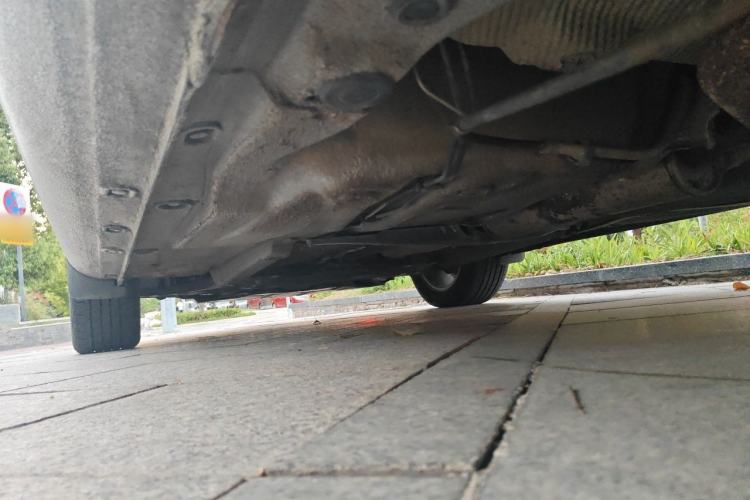 Used Volkswagen Bora 2013 1.6L Automatic Comfort Model Chassis Rear Left