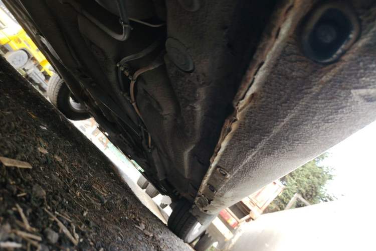 Used Volkswagen Bora 2013 1.6L Automatic Fashion Model Chassis Rear Right