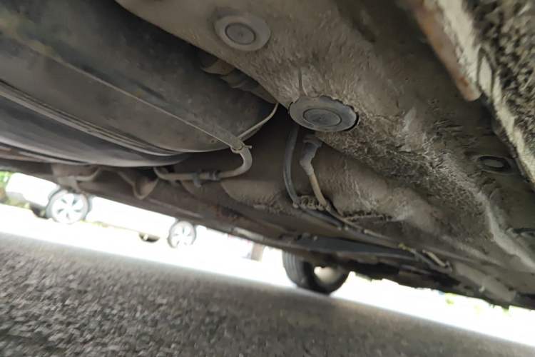 Used Volkswagen Bora 2013 1.6L Manual Comfort Model Chassis Rear Right