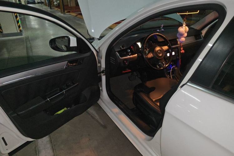 Used Volkswagen Bora 2013 1.6L Automatic Comfort Model Driver Seat