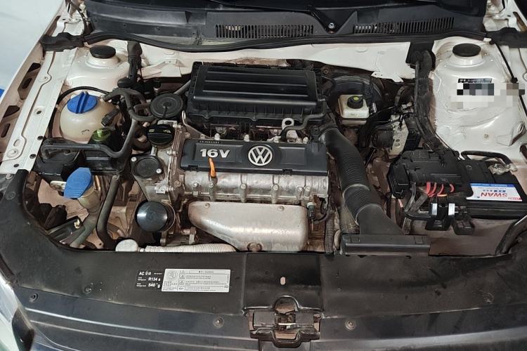 Used Volkswagen Bora 2013 1.6L Automatic Luxury Model Engine Bay