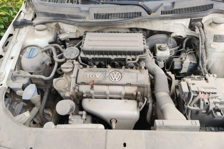 Used Volkswagen Bora 2013 1.6L Manual Comfort Model Engine Bay