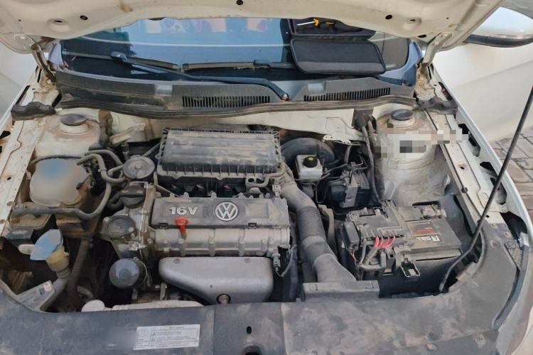 Used Volkswagen Bora 2013 1.6L Manual Comfort Model Engine Bay