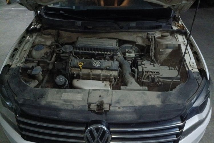 Used Volkswagen Bora 2013 1.6L Manual Comfort Model Engine Bay