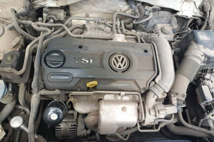 Used Volkswagen Bora 2013 1.4T Automatic Luxury Model Engine Bay