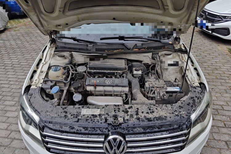 Used Volkswagen Bora 2013 1.6L Automatic Luxury Model Engine Bay