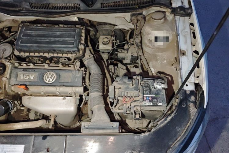 Used Volkswagen Bora 2013 1.6L Automatic Fashion Model Engine Bay Left