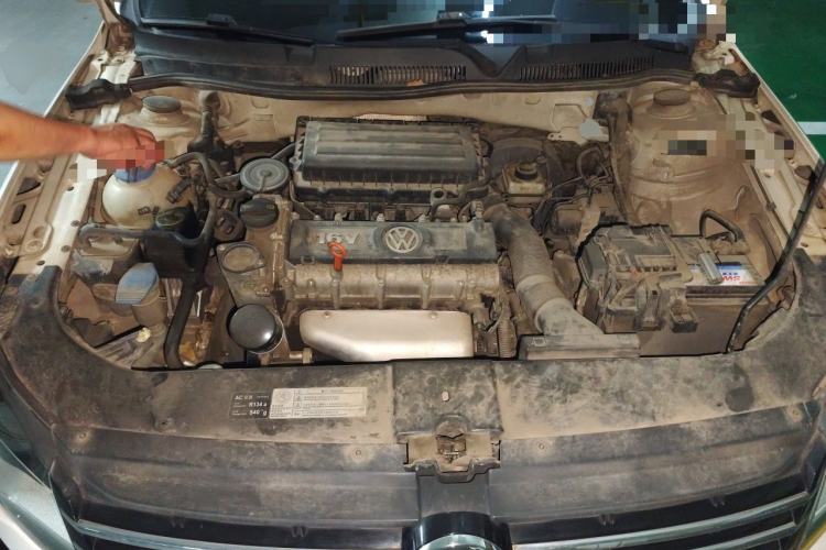 Used Volkswagen Bora 2013 1.6L Automatic Comfort Model Engine Bay