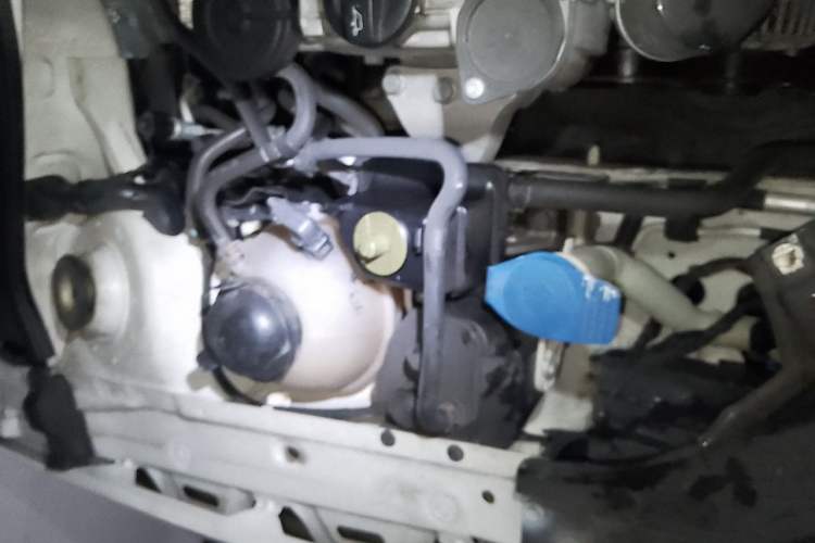 Used Volkswagen Bora 2013 1.6L Automatic Comfort Model Engine Bay Right