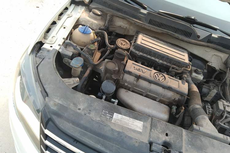 Used Volkswagen Bora 2013 1.6L Automatic Comfort Model Engine Bay Right