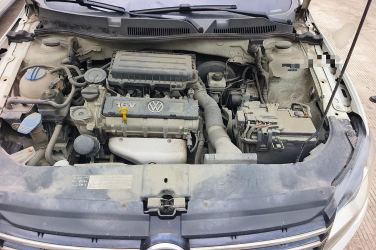 Used Volkswagen Bora 2013 1.6L Manual Comfort Model Engine Bay