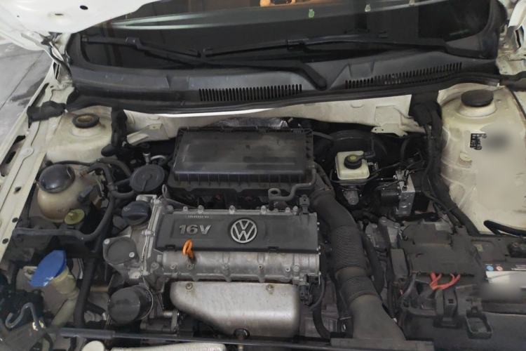 Used Volkswagen Bora 2013 1.6L Automatic Comfort Model Engine Bay