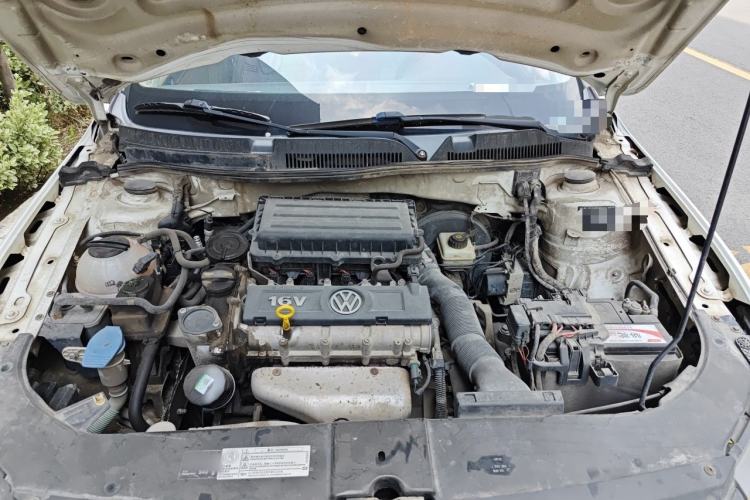 Used Volkswagen Bora 2013 1.6L Manual Comfort Model Engine Bay