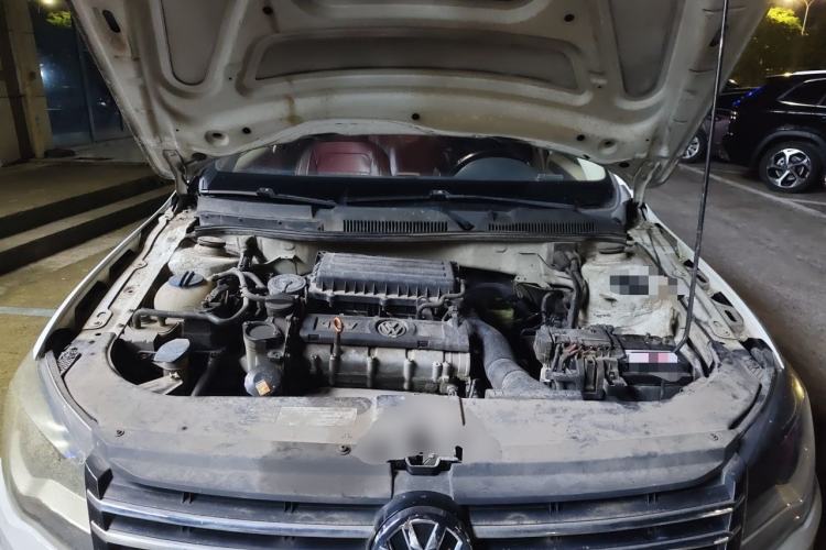 Used Volkswagen Bora 2013 1.6L Manual Comfort Model Engine Bay
