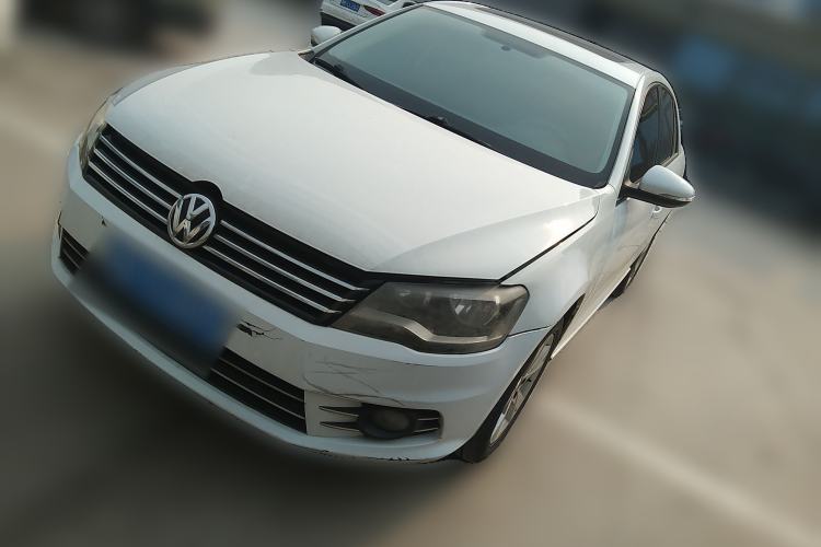 Used Volkswagen Bora 2013 1.6L Automatic Comfort Model Front Left 45 Deg