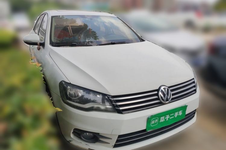 Used Volkswagen Bora 2013 1.6L Manual Comfort Model Front Right 45 Deg