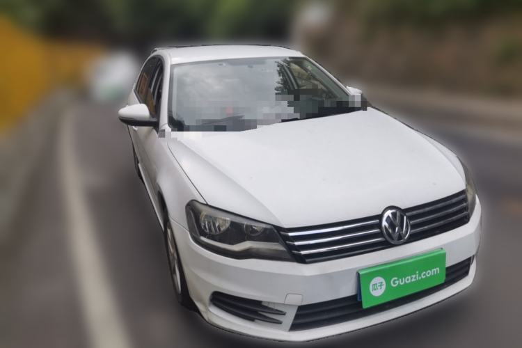 Used Volkswagen Bora 2013 1.6L Manual Fashion Edition Front Right 45 Deg