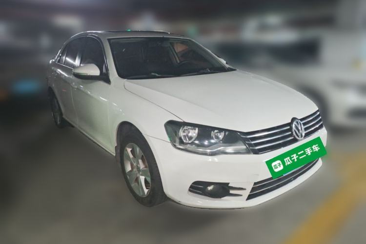 Used Volkswagen Bora 2013 1.6L Automatic Comfort Model Front Right 45 Deg