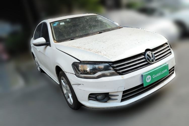 Used Volkswagen Bora 2013 1.6L Automatic Comfort Model Front Right 45 Deg