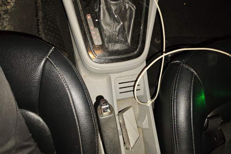 Used Volkswagen Bora 2013 1.6L Automatic Fashion Model Gear Lever