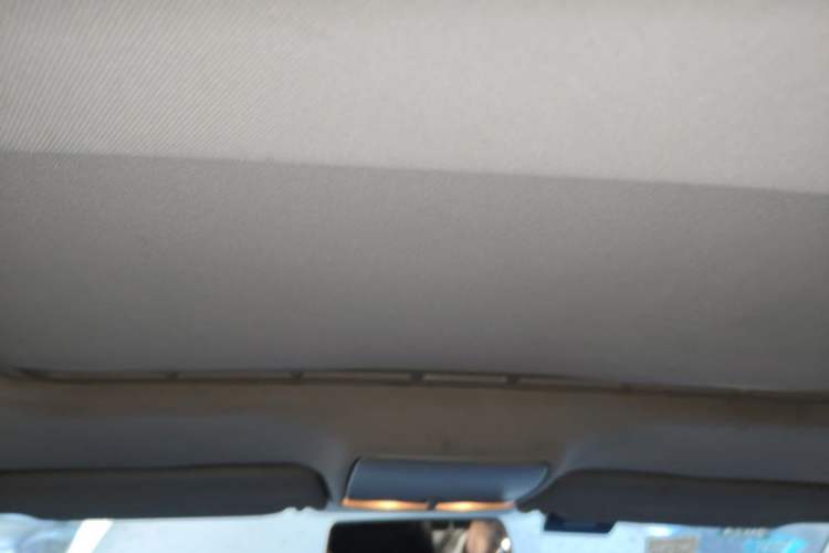 Used Volkswagen Bora 2013 1.6L Automatic Comfort Model Headliner