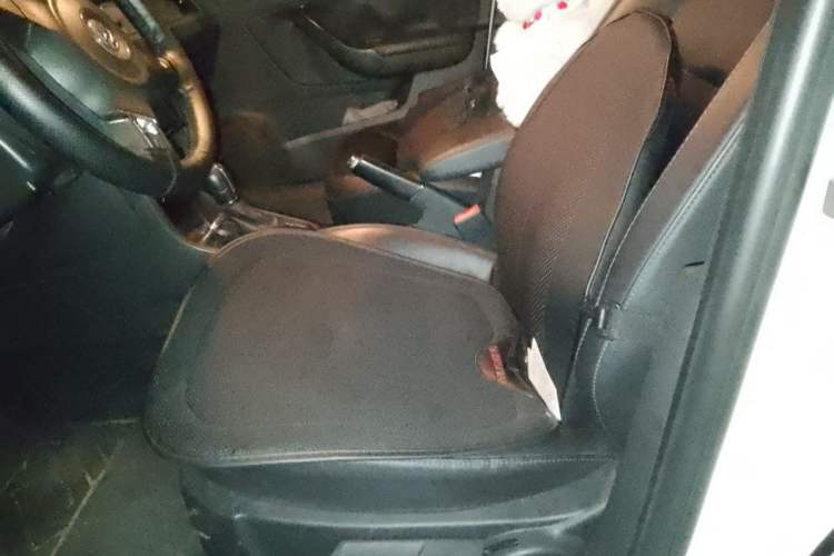 Used Volkswagen Bora 2013 1.6L Automatic Comfort Model Left Front Seat