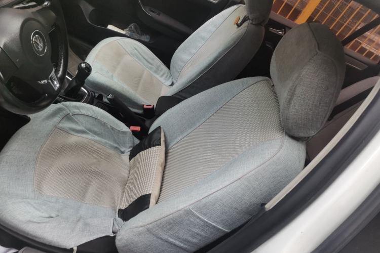 Used Volkswagen Bora 2013 1.6L Manual Fashion Edition Left Front Seat