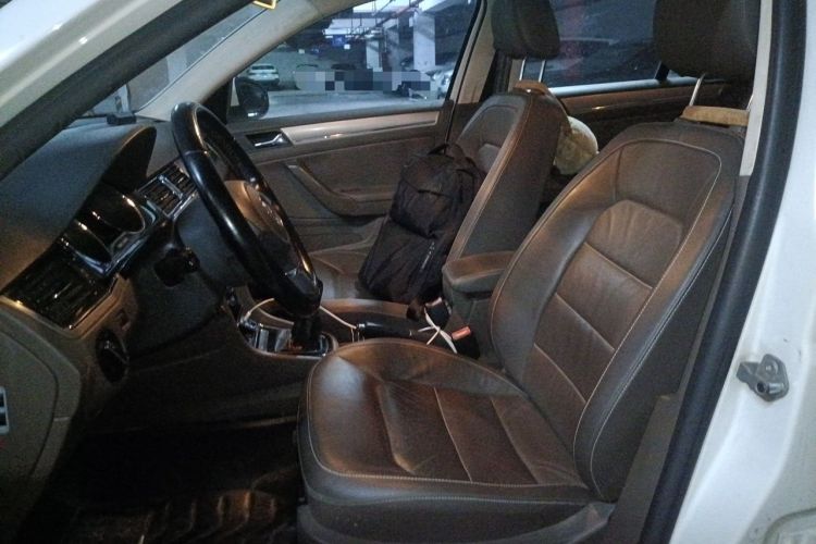 Used Volkswagen Bora 2013 1.6L Manual Comfort Model Left Front Seat