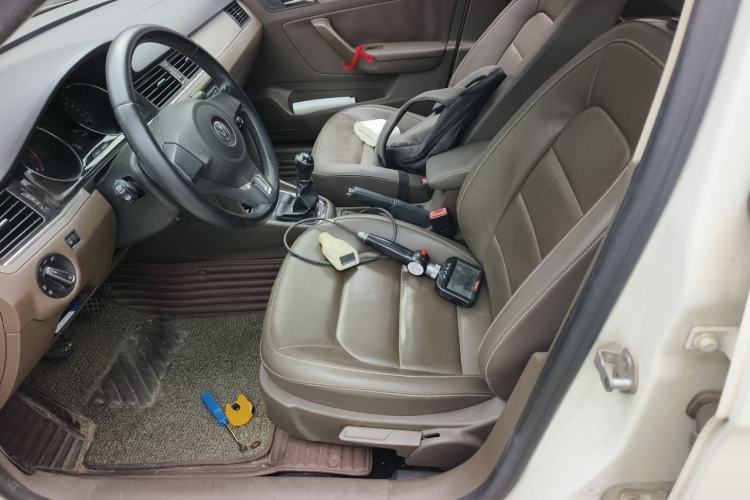 Used Volkswagen Bora 2013 1.6L Manual Comfort Model Left Front Seat