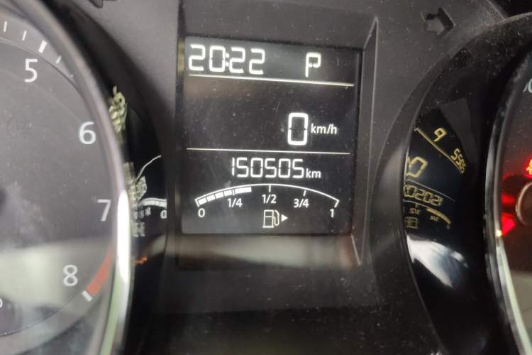 Used Volkswagen Bora 2013 1.6L Automatic Comfort Model Odometer Close Up