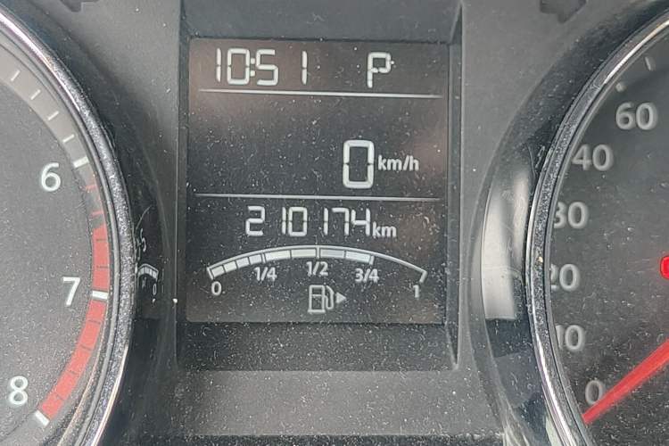 Used Volkswagen Bora 2013 1.6L Automatic Comfort Model Odometer Close Up