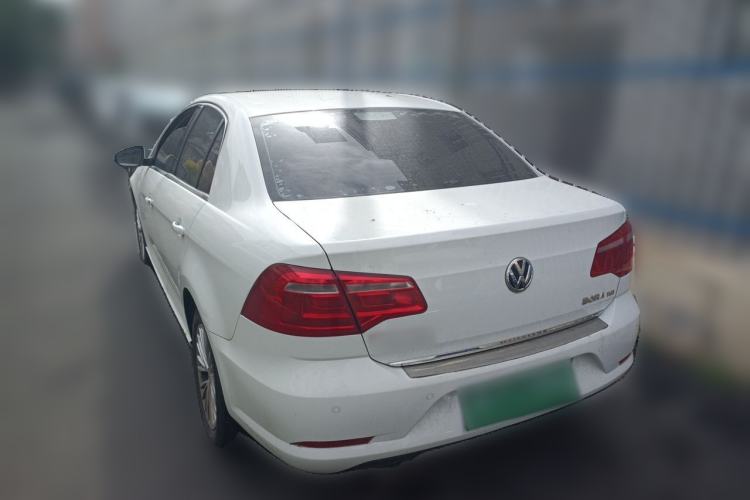 Used Volkswagen Bora 2013 1.4T Automatic Luxury Model Rear Left 45 Deg