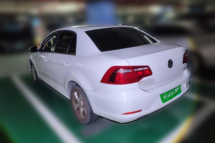 Used Volkswagen Bora 2013 1.6L Manual Comfort Model Rear Left 45 Deg