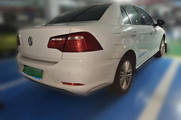 Used Volkswagen Bora 2013 1.6L Automatic Luxury Model Rear Right 45 Deg