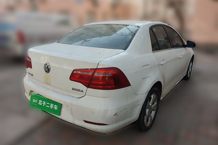 Used Volkswagen Bora 2013 1.6L Automatic Comfort Model Rear Right 45 Deg