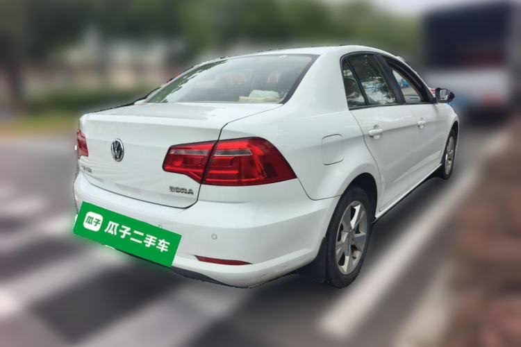 Used Volkswagen Bora 2013 1.6L Automatic Comfort Model Rear Right 45 Deg