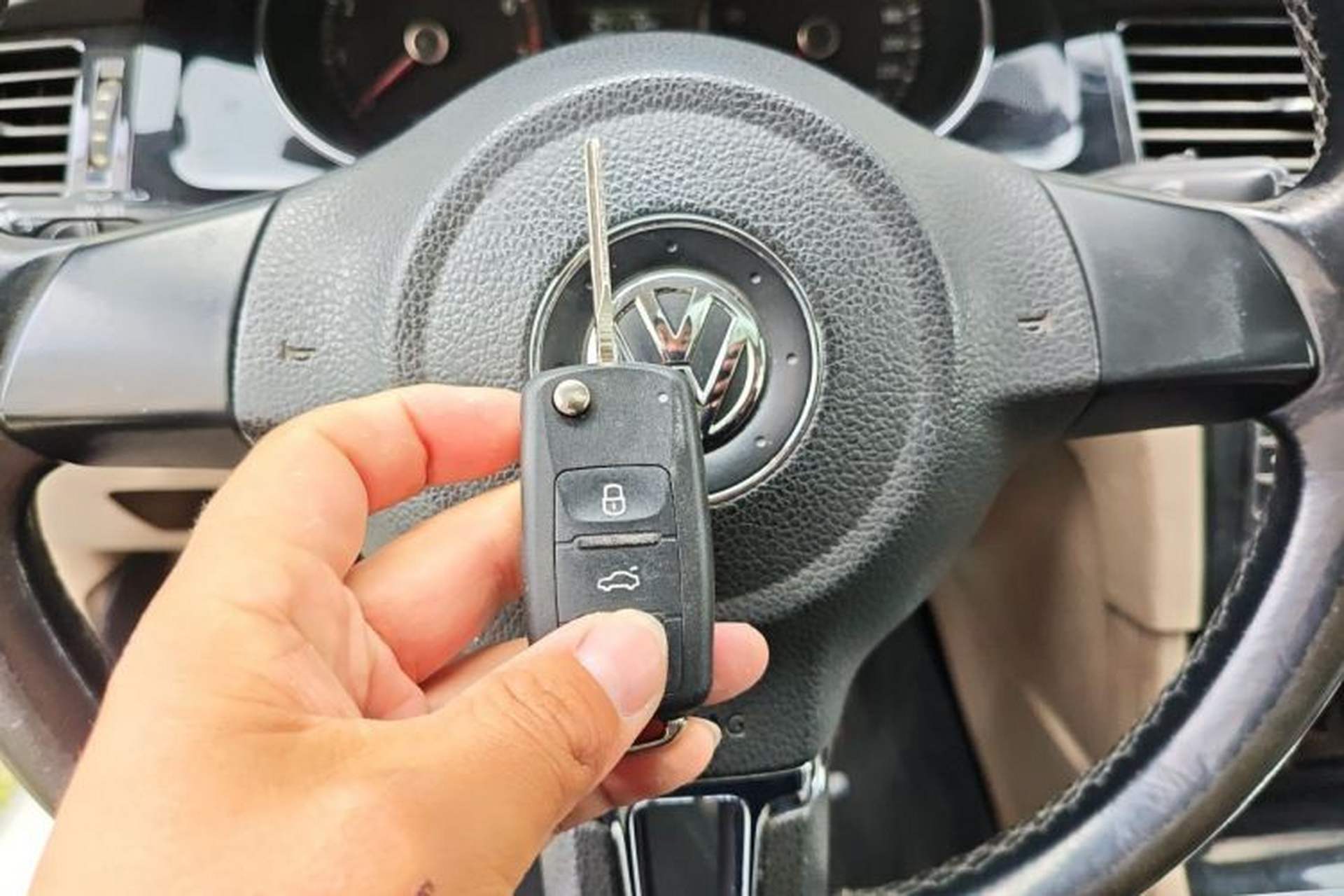 Used Volkswagen Bora 2013 1.6L Manual Comfort Model Vehicle Key