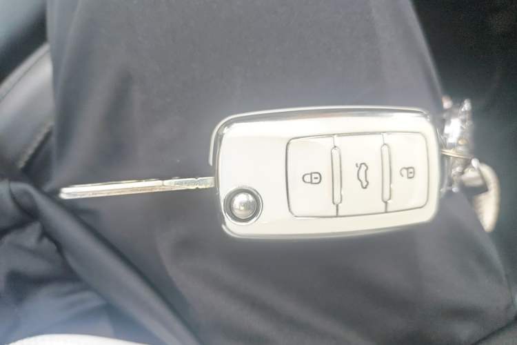 Used Volkswagen Bora 2013 1.6L Automatic Comfort Model Vehicle Key