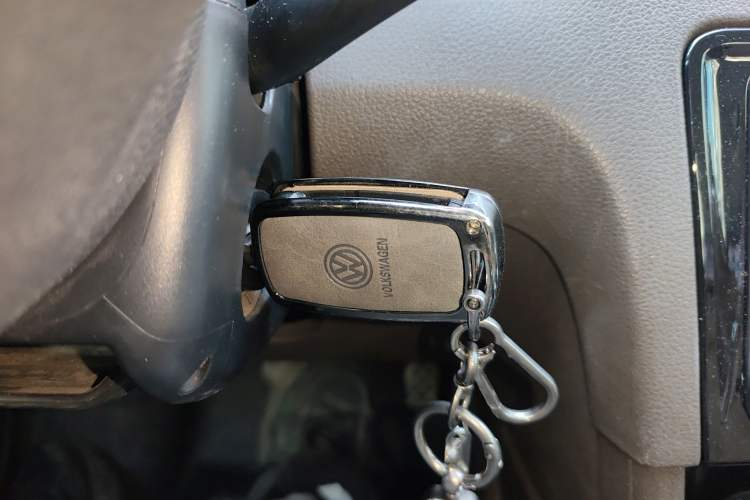 Used Volkswagen Bora 2013 1.6L Automatic Comfort Model Vehicle Key
