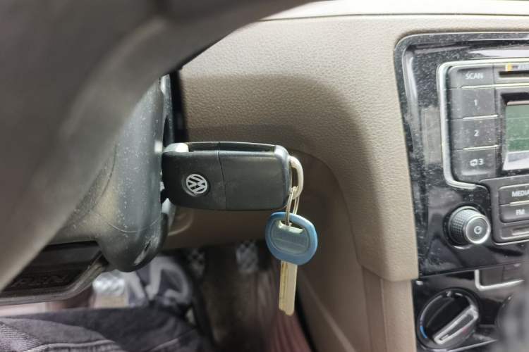 Used Volkswagen Bora 2013 1.6L Manual Comfort Model Vehicle Key