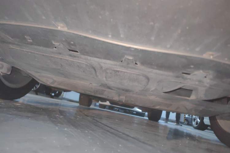 Used Volkswagen Bora 2013 1.4T Automatic Comfort Model Chassis Front