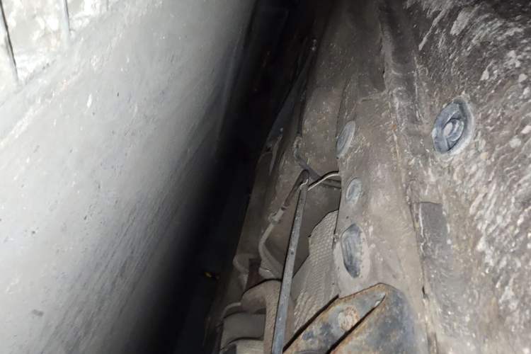 Used Volkswagen Bora 2013 1.6L Manual Comfort Model Chassis Rear Left