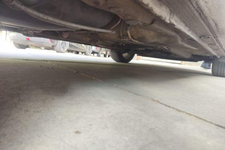 Used Volkswagen Bora 2013 1.6L Manual Comfort Model Chassis Rear Right